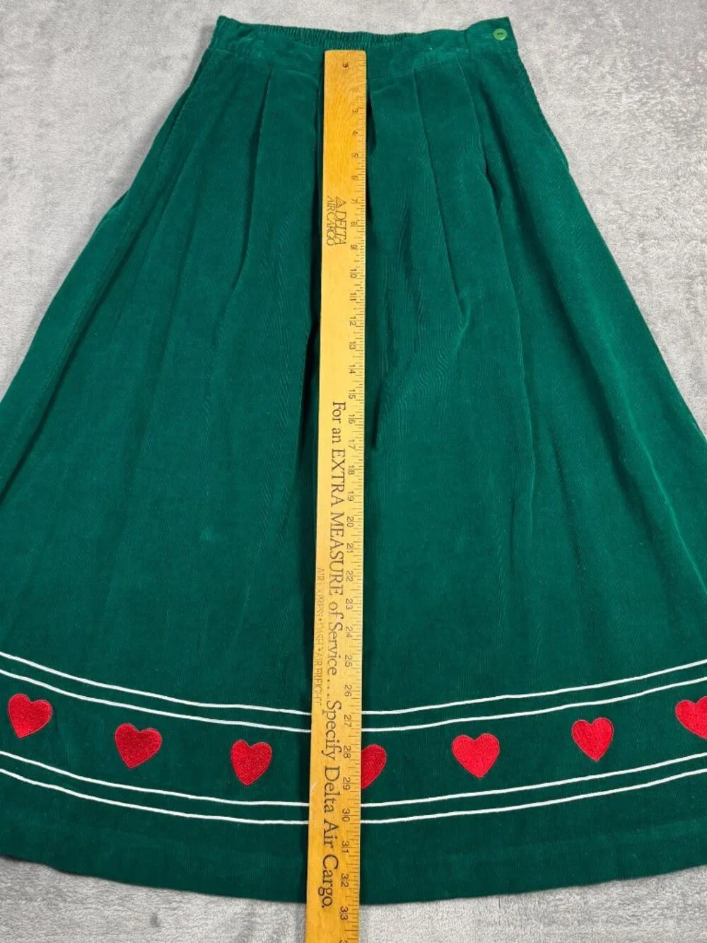 Vintage Y2K Eagles Eye Green Corduroy Maxi Skirt Womens M Cottagecore Hearts